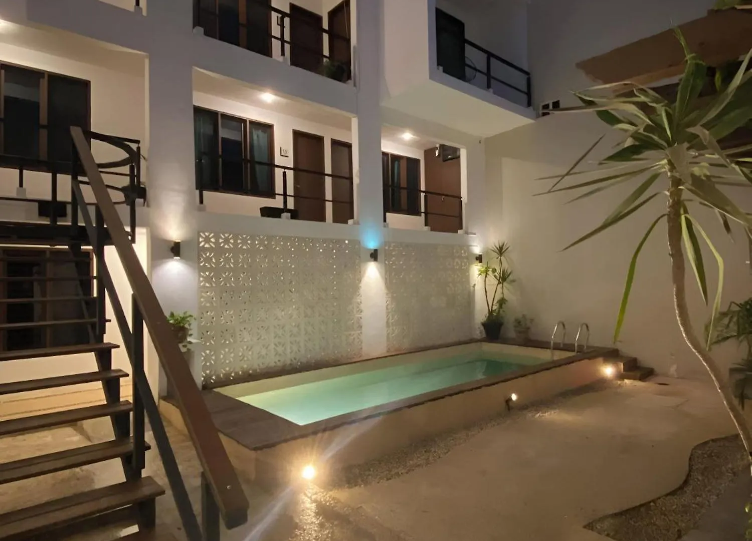 Live The Beach Life Luxury, Location And Total Comfort Playa del Carmen Apartment