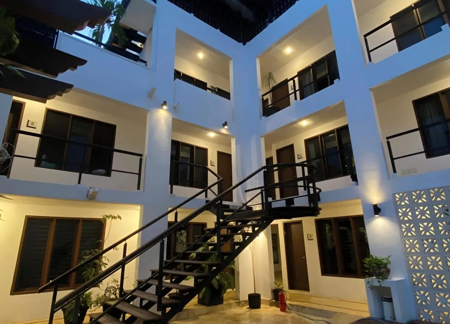 Live The Beach Life Luxury, Location And Total Comfort Playa del Carmen
