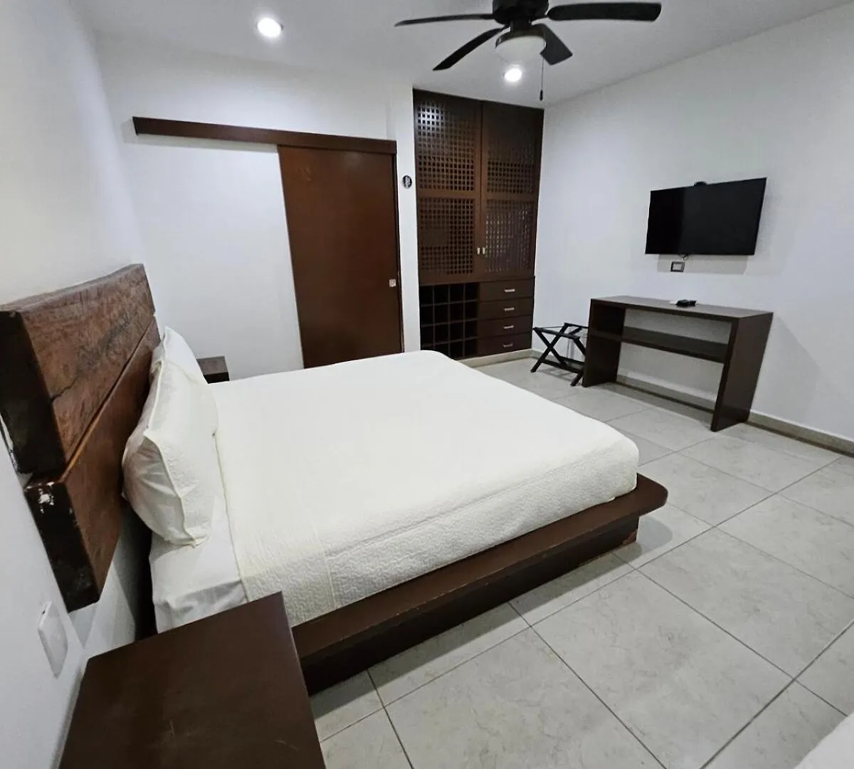 Live The Beach Life Luxury, Location And Total Comfort Playa del Carmen
